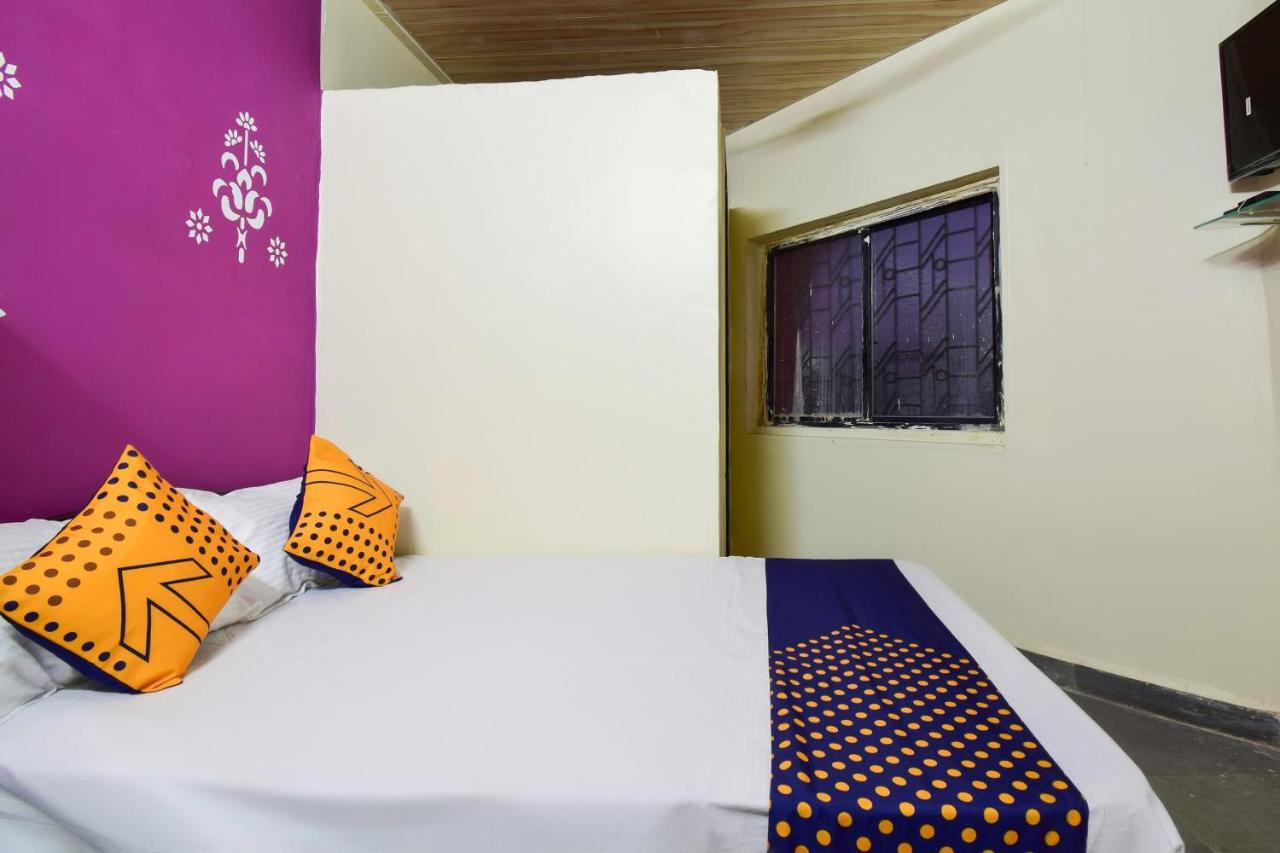 Otur Spot On 66795 Hotel Abhijeet מראה חיצוני תמונה