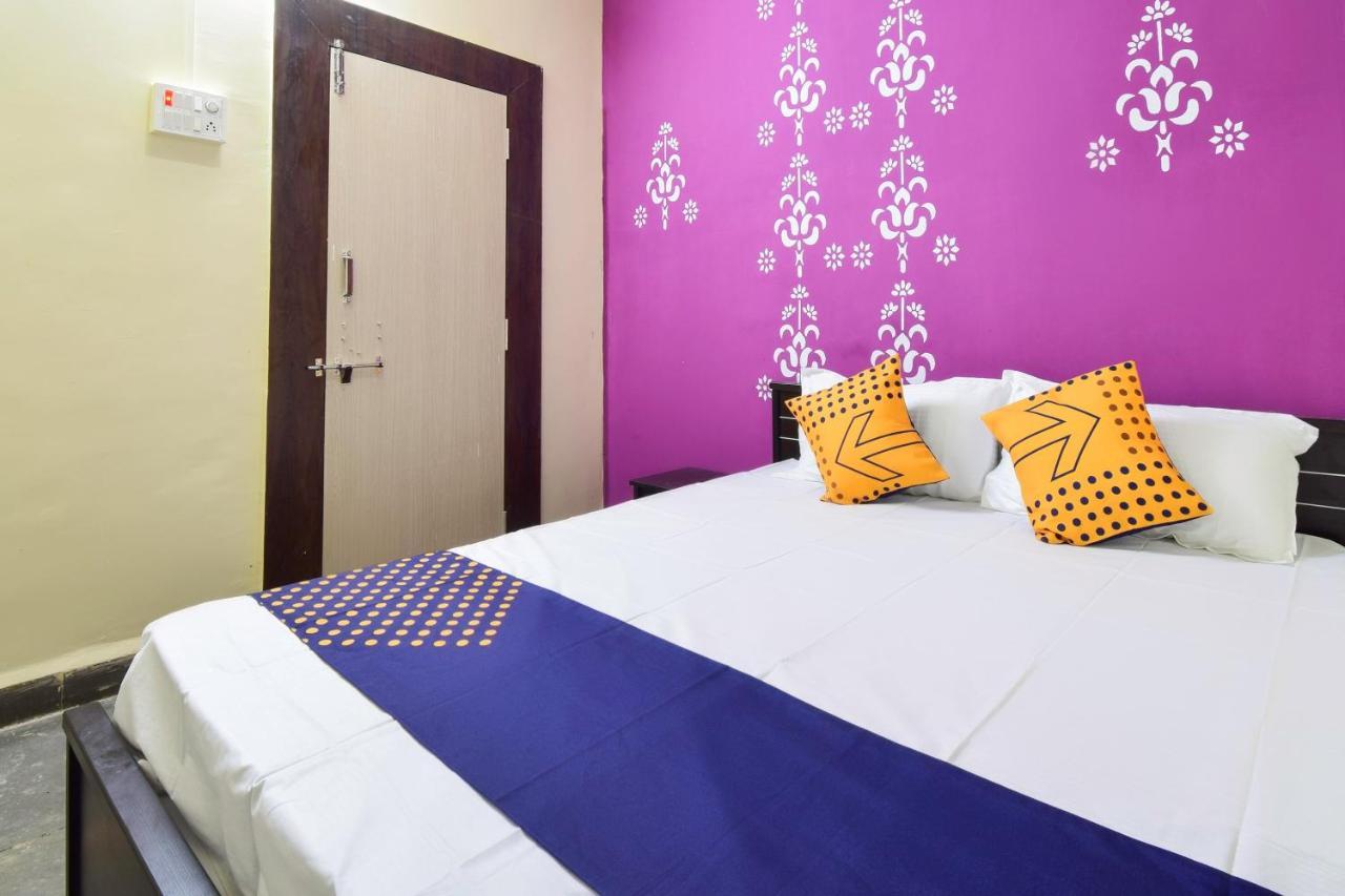 Otur Spot On 66795 Hotel Abhijeet מראה חיצוני תמונה